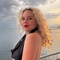 Две двойки си закупихме ваучер за 